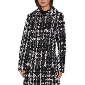 Laundry by Shelli Segal Faux Fur Collar Coat